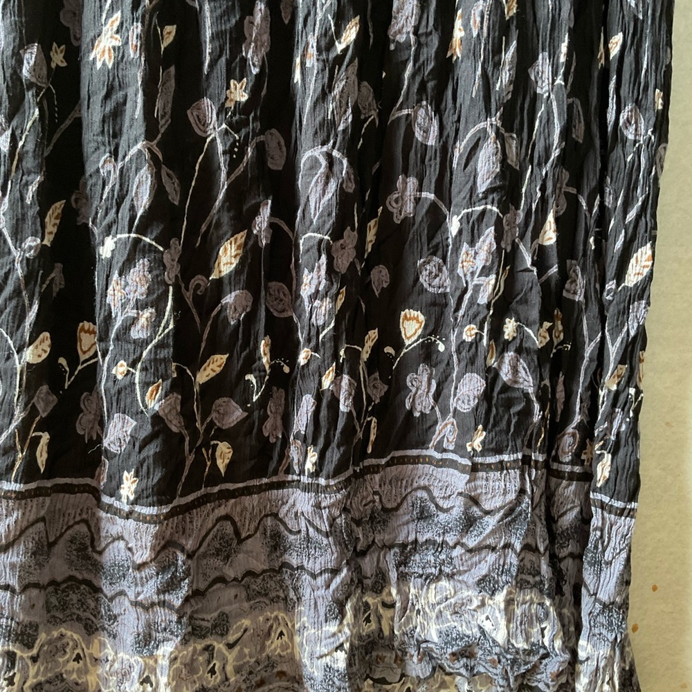 MPH Black Floral Maxi Dress. Size M. - Picture 2 of 9